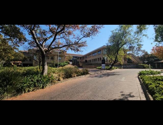 BUSINESS PROPERTY TO RENT IN VORNA VALLEY